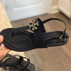 9.5 navy Tory Burch Sandals